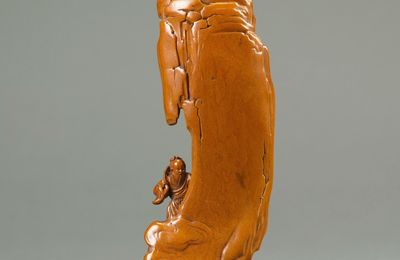 Armrest with Relief Design of Dongfang Shuo Stealing Peaches, Qing dynasty (1644-1911)
