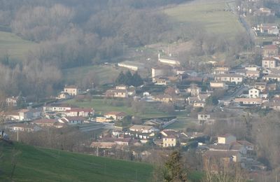 VUES SUR LA CHAPELLE DE SURIEU EN FIN DE JOURNEE...