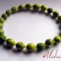 collier vert