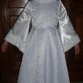 6 ans en Robe Reine des Neiges 