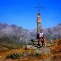 La très difficile montée à vélo au COL DE LA CROIX DE FER (ou Glandon)site du BARRAGE et LAC de GRAND-MAISON (SAVOIE)