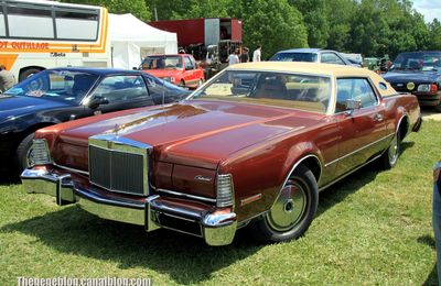 Lincoln continental mark IV sport coupé de 1974 (Retro Meus Auto Madine 2012)