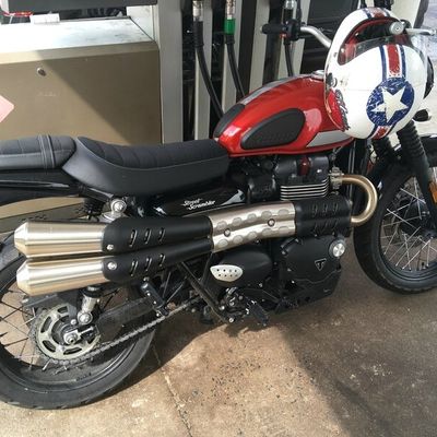 PRENDRE LA POUDRE D'ESCAMPETTE EN SCRAMBLER
