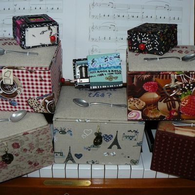 Boîtes Gourmandes et Musicales