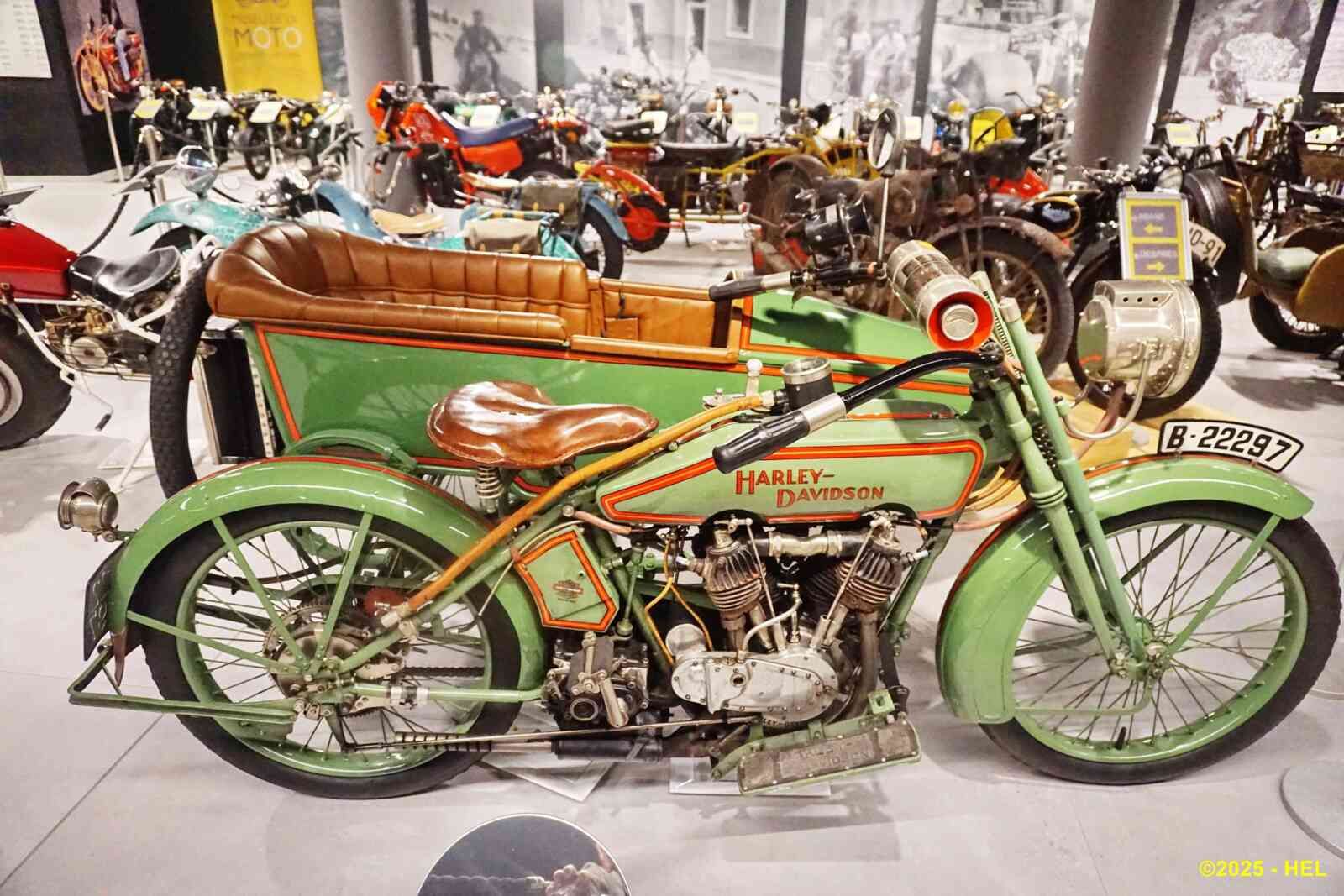 Harley Davidson 20F 1000cc_01 - 1920 [USA] HL_GF