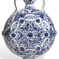 A fine, outstanding and rare blue and white moonflask, bianhu, Ming dynasty, Yongle period