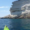 Au pied des falaises calcaires de Bonifacio