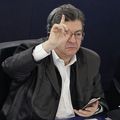 MELENCHON HYPOCRITE ET MENTEUR!