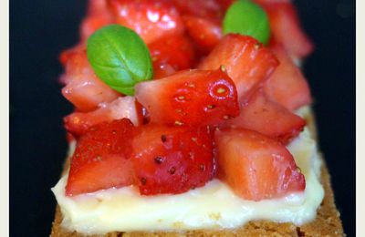 Tartelettes fraises-basilic sur sablé breton