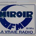 AUTOCOLLANT MIROIR FM 89 Mhz