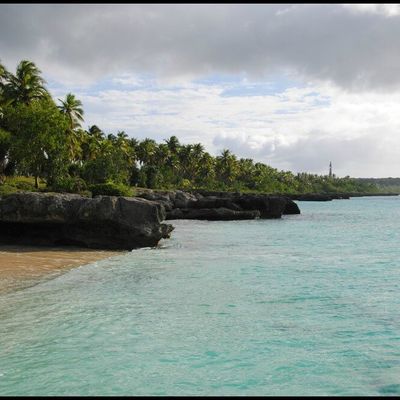 La plage de DRUEULU ... des petites criques sans