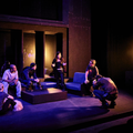 Lieux communs : Complexité assumée pour dézinguer la « passion fait divers » sensationnaliste – Théâtre Public de Montreuil (Seine-Saint-Denis)