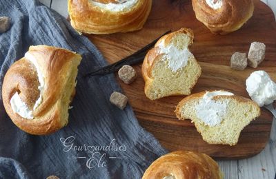 Brioche feuilletée à la crème vanille