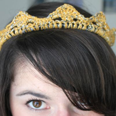 LIKE A QUEEN !