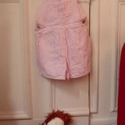 Salopette short rose rayée OSH KOSH 4 ANS