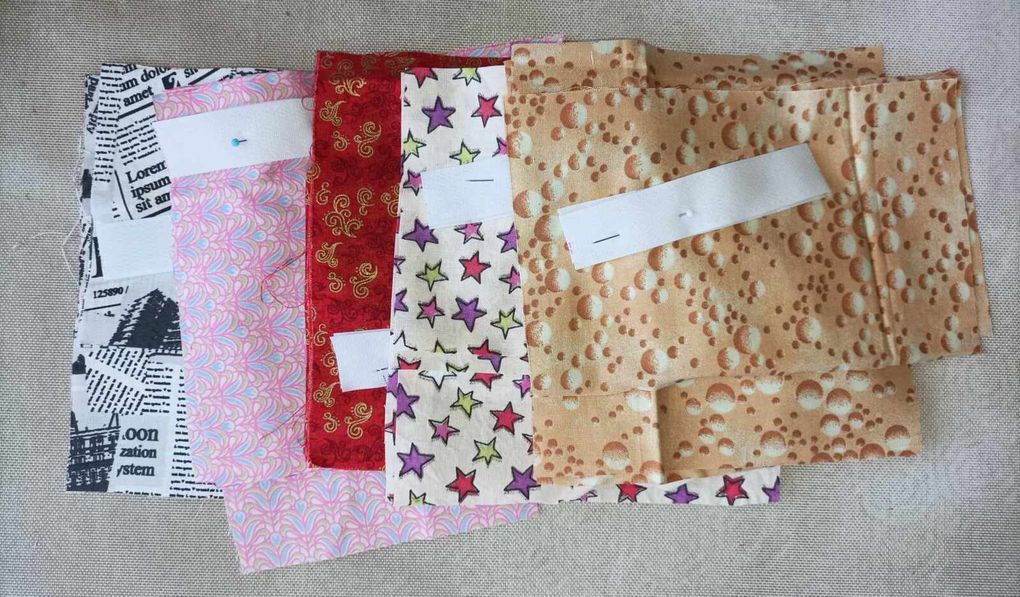  Petits coussins carrés - 1