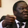 Zimbabwe: défaite historique de Mugabe, l'opposition sans majorité absolue selon le ZEC 48%, mais le vrai chiffre est de 50,3% !