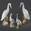 Chine de commande. Paires de figurines représentant des grues couronnées. Période Jiaqing & période Qianlong