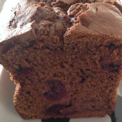 Cake au chocolat et aux cerises