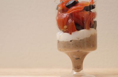 **Verrine: Brunoise de tomate aux olives, Ricotta & Aubergines express