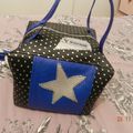 trousse drapeau américain et sac bleu 