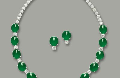 Very fine jadeite and diamond necklace and pair of matching earclips
