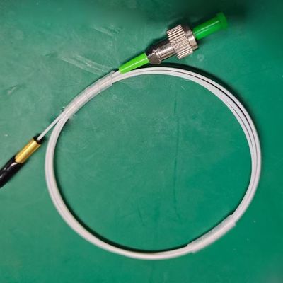 Outil puissant pour le contrôle de la polarisation haute puissance : collimateur à fibre optique à maintien de polarisation 750 nm 10 W