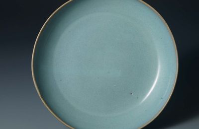 Jun ware from The Songde Tang Collection sold at Hong Kong, 3 december 2021