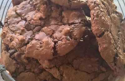Brookies : mi-cookies, mi-brownies