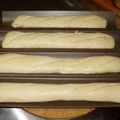 Baguette au levain avec levure de boulanger en sachet