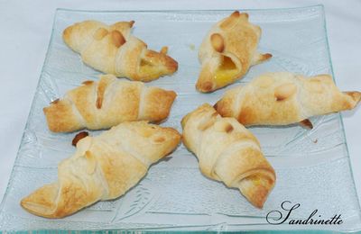 Mini croissants citron-amandes