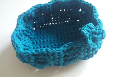 Cours de Panière au Crochet en fil t shirt