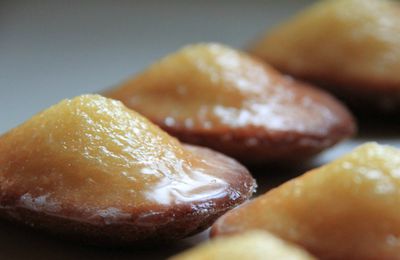 MADELEINES MIEL-CITRON