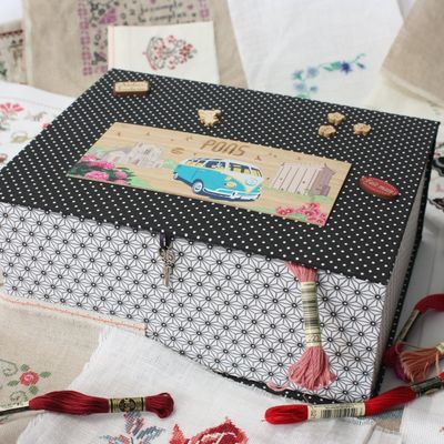 Boite pour broderie