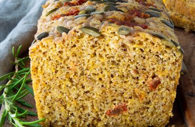 Cake polenta aux tomates séchées #glutenfree #vapeurdouce