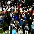 AUTOUR DU FEU, UN PUBLIC NOMBREUX POUR LE RONDEAU FINAL DES GILLES.