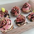 CUPCAKES BANANA SPLIT