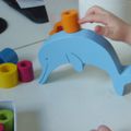 Le dauphin équilibriste