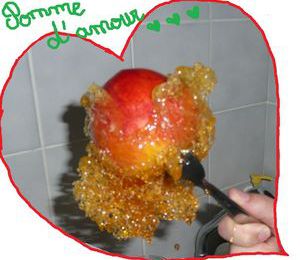 Pomme d'amour, pomme qui croque!