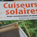 Cuiseurs solaires ,auto construction et recettes. Rolf Behringer et michael Götz , Editions La Plage