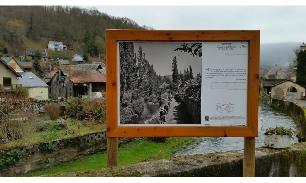 La route Jean Dieuzaide à Audressein