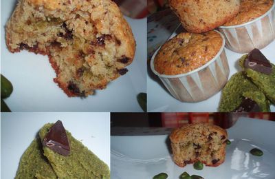 Tendres muffins au son d'avoine parfum pistache chocolat