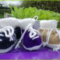 Petits chaussons-baskets au tricot
