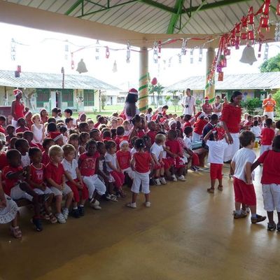 C'est la fête à l'école