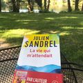 J'ai lu : La vie qui m'attendait de Julien Sandrel