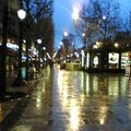 Les Champs-Elysées au petit matin