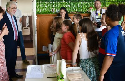A L’ÉCOLE JEAN-ZAY, L’ANGLAIS PASSE (ÉGALEMENT) PAR LA TABLE.