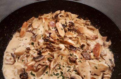 POULET AUX CHAMPIGNONS