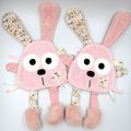 Doudou lapin rose clair