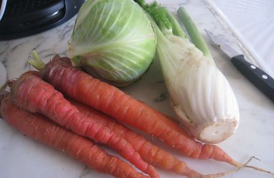 Salade de carotte, fenouil et chou râpés